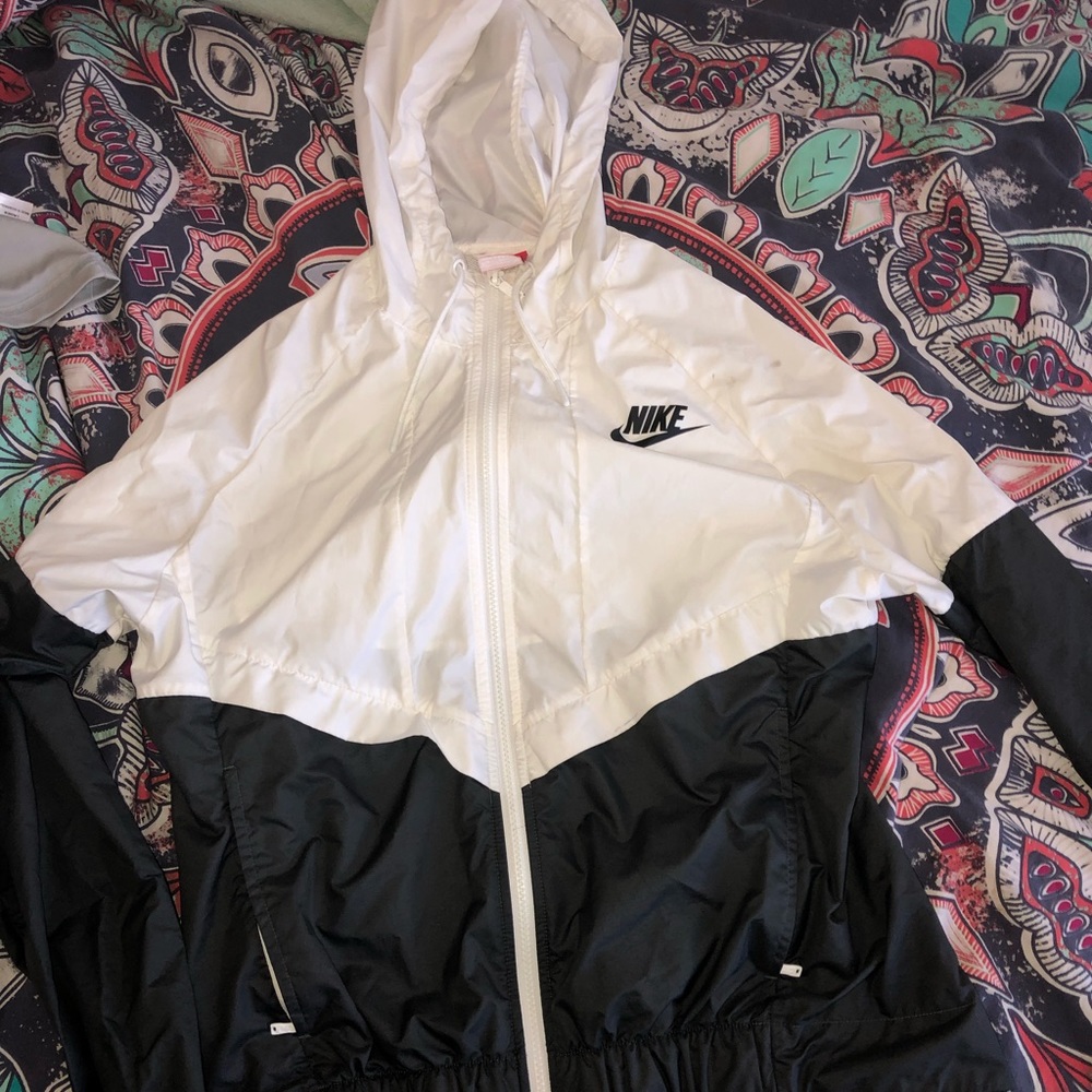 Vintage nike windbreaker jacket